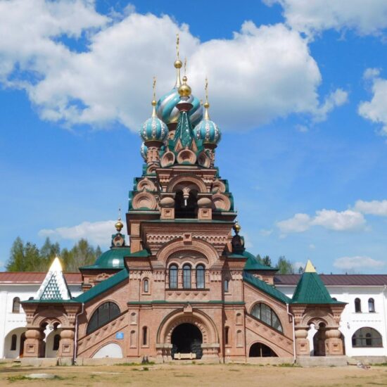 экскурсия в Николо-Сольбинский монастырь и Сергиев Посад