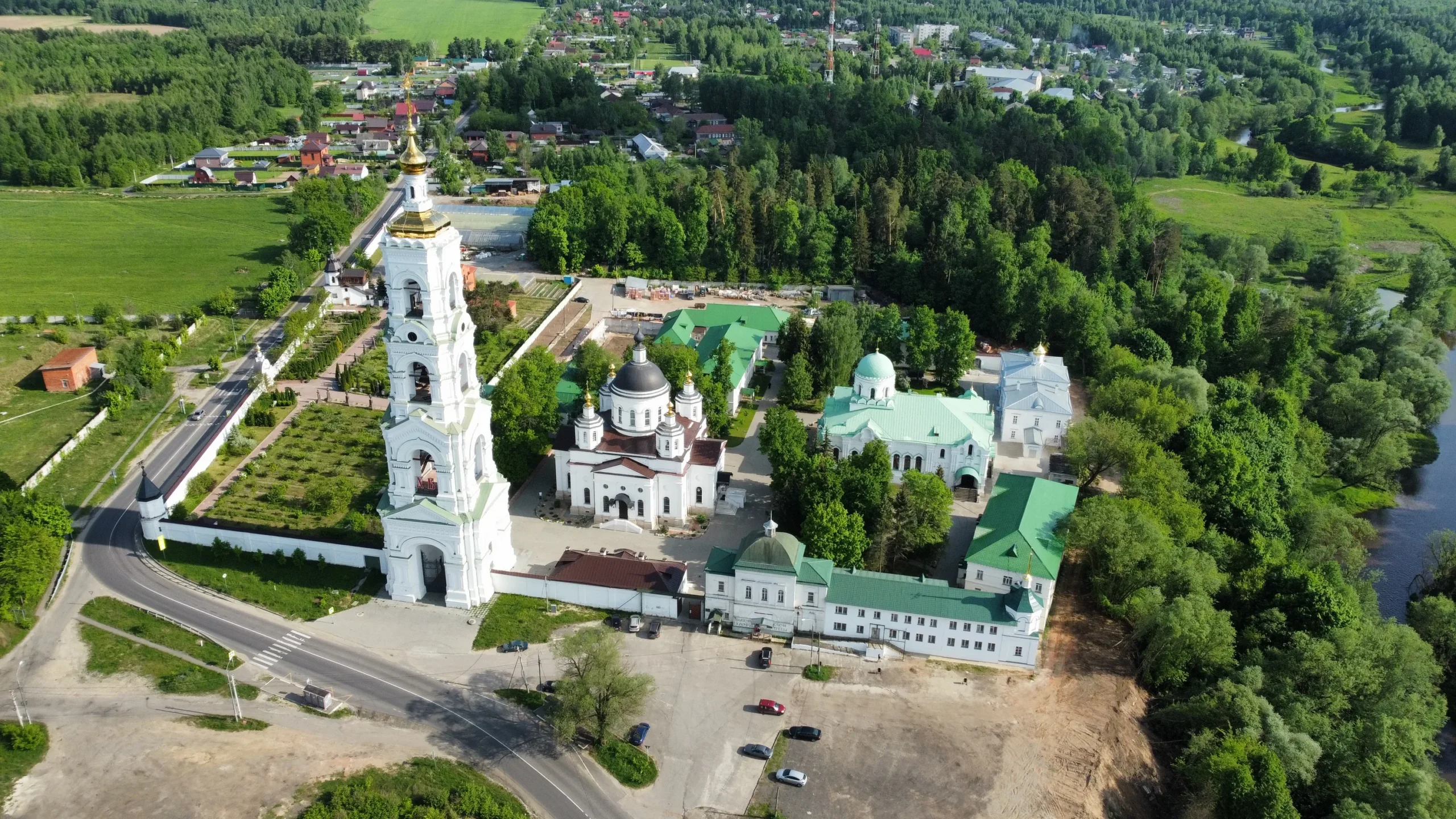 Николо-Берлюковская пустынь