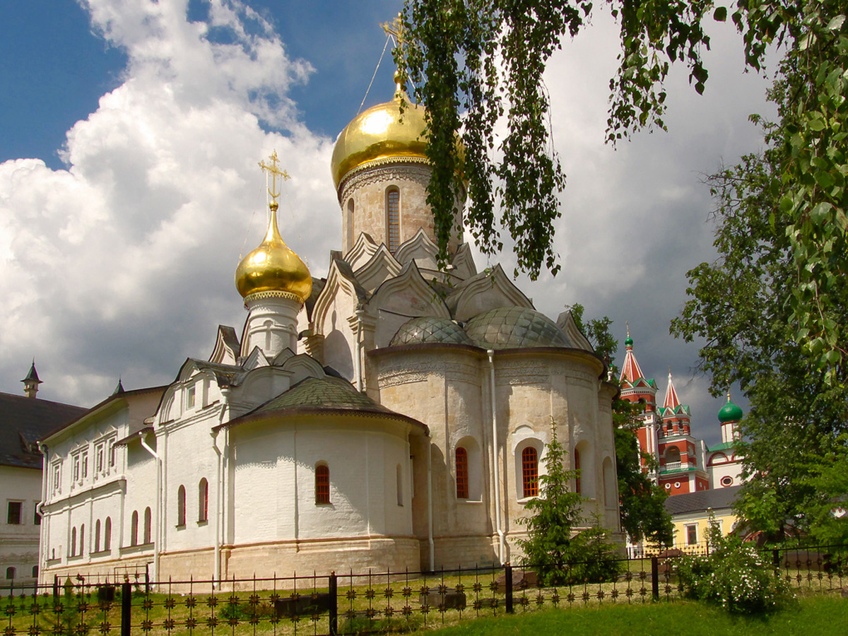О Звенигороде: православные святыни