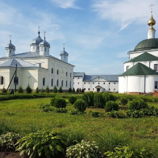 Однодневная паломническая поездка в Мещовский Свято-Георгиевский мужской монастырь на ночную Литургию на день святого Архистратига Михаила