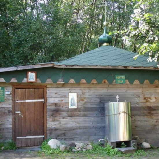 святой источник в Спирово